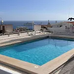 Vista Mar Y Piscina Climatizada شقة *