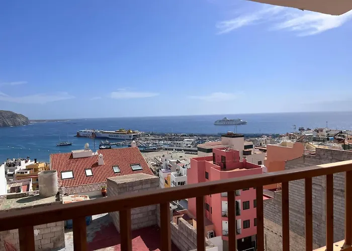 Vista Mar Y Piscina Climatizada Apartment *