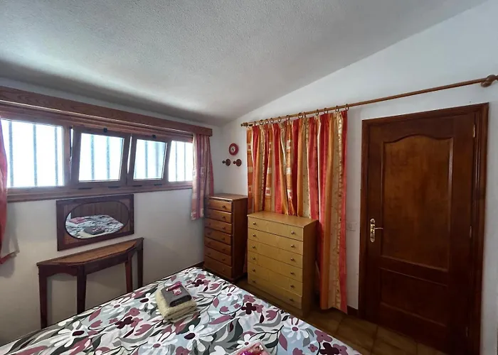 Vista Mar Y Piscina Climatizada Daire *